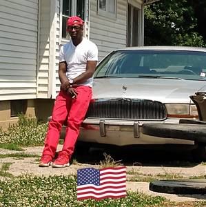 Meet your Posher, Bernard